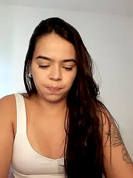 rebeccaareys online show from February 4, 2026, 6:36 pm