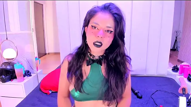 ivannabellini online show from March 3, 2026, 2:13 pm