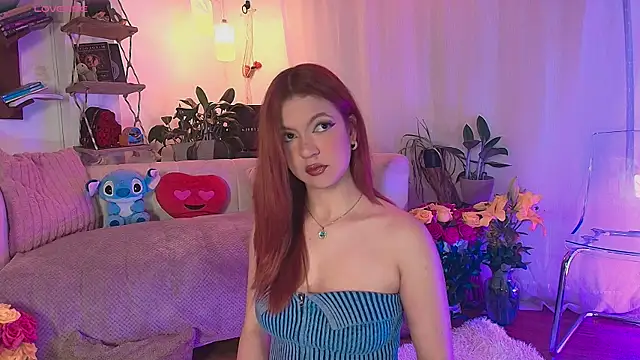 HANNAH LOVEE online show from June 3, 2026, 2:45 am