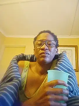bustybillies online show from June 14, 2026, 2:29 pm