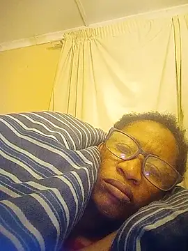 bustybillies online show from June 6, 2026, 9:42 pm