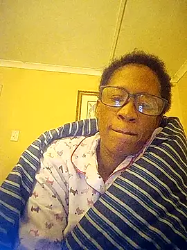 bustybillies online show from May 7, 2026, 5:38 pm
