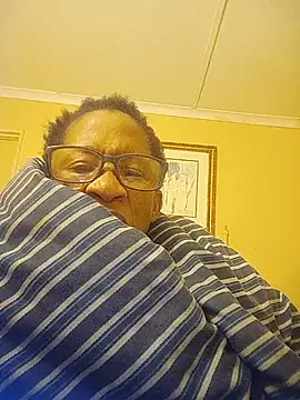 bustybillies online show from June 12, 2026, 4:05 pm