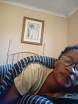 bustybillies online show from May 14, 2026, 10:34 am