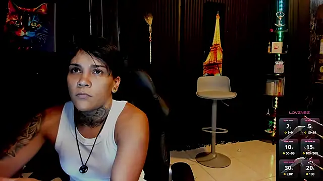 ZhoeStrong online show from October 2, 2025, 10:35 pm