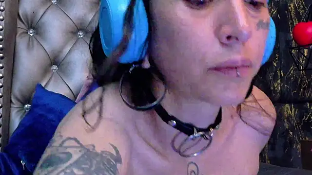 LusstCruella online show from April 29, 2026, 1:15 pm