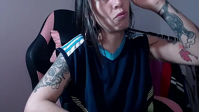 Snapshot of LusstCruella chatting on August 6, 2026, 11:27 am LusstCruella online show from August 6, 2026, 11:27 am