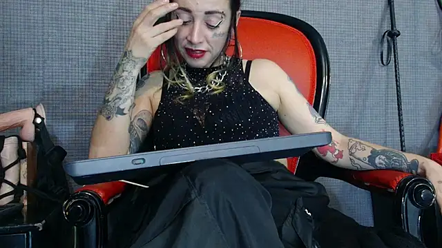 LusstCruella online show from March 21, 2025, 11:12 pm