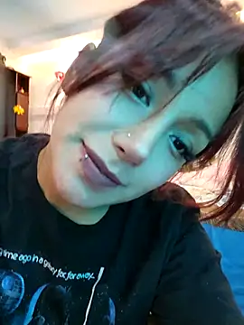 Lau1127 online show from March 19, 2026, 12:10 am