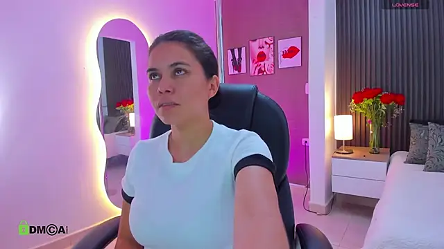 natasha  jackson online show from March 20, 2026, 1:01 pm