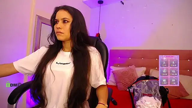 natasha  jackson online show from March 20, 2025, 1:26 pm