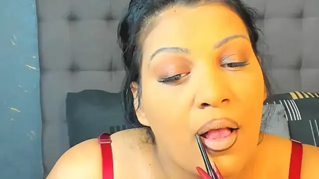 AmyCubes online show from September 29, 2025, 4:01 pm