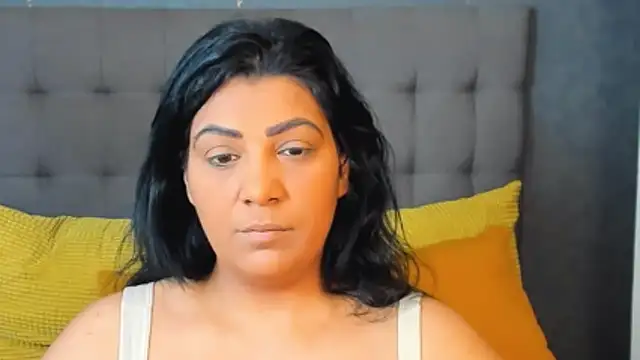 AmyCubes online show from June 10, 2026, 4:57 am