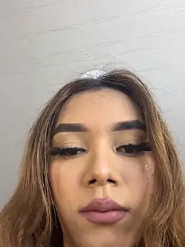 Nikol Rang   online show from March 19, 2025, 3:20 am