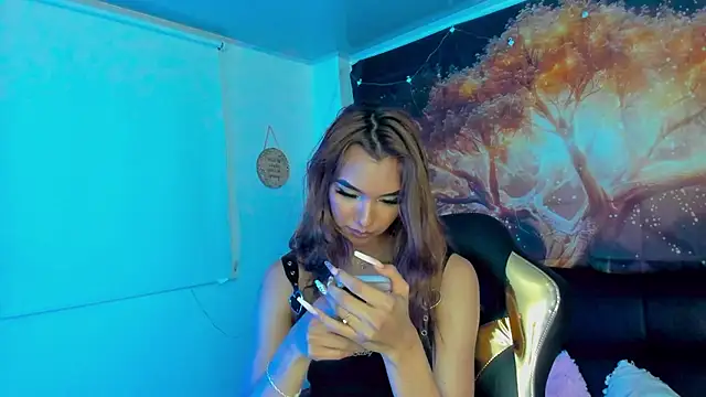 Nikol Rang   online show from March 20, 2025, 3:23 am