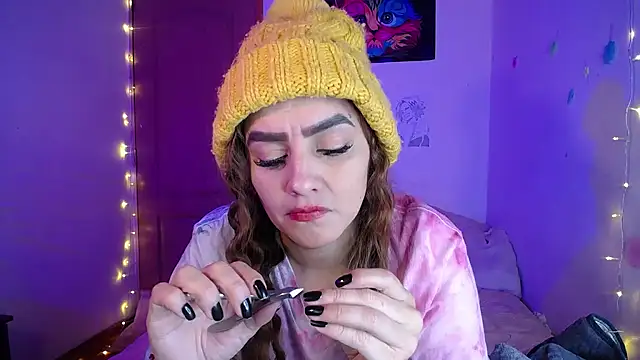 Lu perez online show from December 22, 2025, 3:39 am