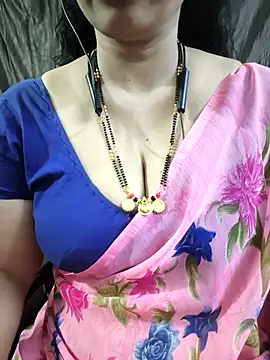 bhuvana555 online show from April 26, 2026, 5:21 pm