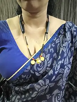 bhuvana555 online show from June 22, 2026, 5:21 pm