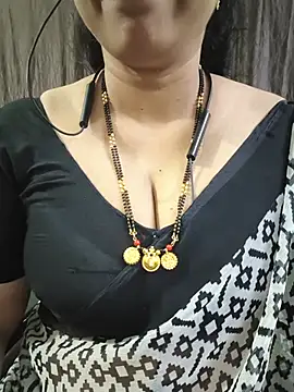 bhuvana555 online show from July 4, 2026, 5:39 pm