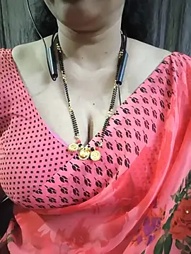 bhuvana555 online show from June 17, 2026, 5:23 pm