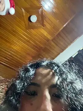 G Poseidon y Cloe online show from December 4, 2024, 4:15 am