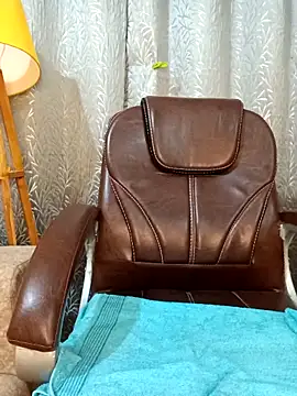 Rina777o online show from November 9, 2025, 4:55 pm