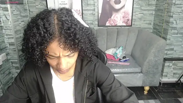 Violeth b online show from September 22, 2025, 12:55 pm