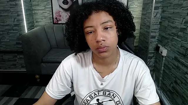 Violeth b online show from September 9, 2025, 12:47 pm