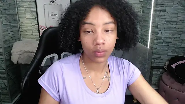 Violeth b online show from September 17, 2025, 12:40 pm