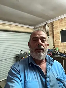 ausbod online show from October 23, 2025, 4:38 pm