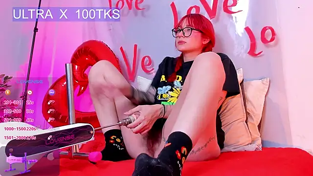 sofia218 online show from February 19, 2025, 2:12 am