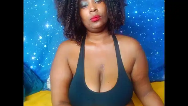 2Sweetysmile online show from March 14, 2025, 7:34 pm