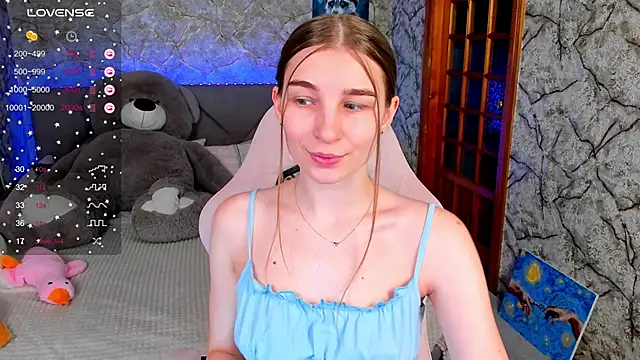  flowersweeet  online show from February 25, 2026, 3:56 pm