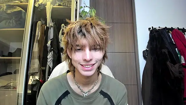 santy-kitty online show from February 19, 2025, 12:14 am