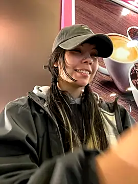 EemaHaruki online show from October 17, 2025, 9:16 pm