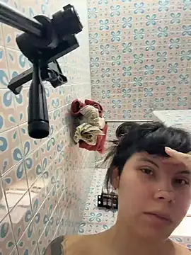 Snapshot of EemaHaruki chatting on February 12, 2026, 7:02 pm EemaHaruki online show from February 12, 2026, 7:02 pm