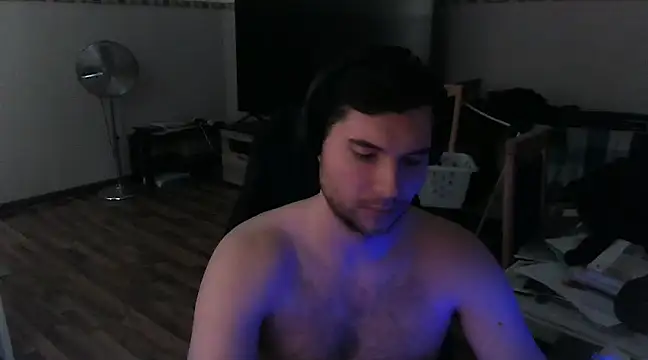 Ironman220 online show from December 25, 2024, 10:39 am