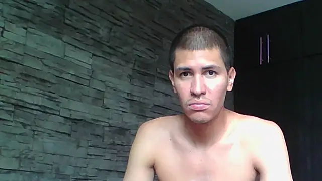 Snapshot of Sexylatin64 chatting on July 17, 2026, 4:15 pm Sexylatin64 online show from July 17, 2026, 4:15 pm