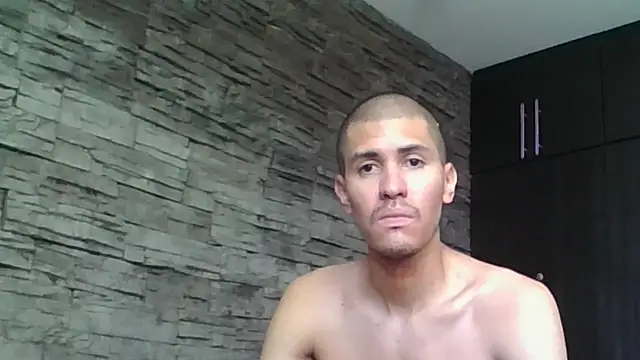 Snapshot of Sexylatin64 chatting on July 28, 2026, 3:21 pm Sexylatin64 online show from July 28, 2026, 3:21 pm