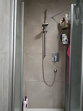 Milas Dreams online show from October 15, 2025, 7:38 am