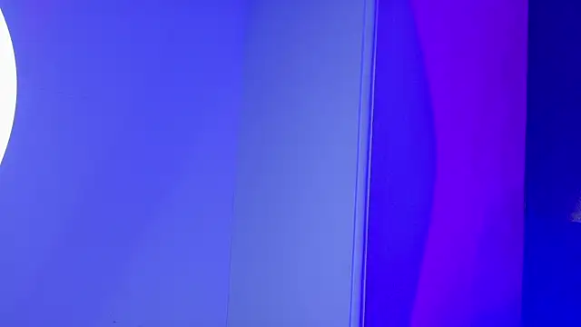 ParisFox  online show from January 7, 2026, 8:25 pm