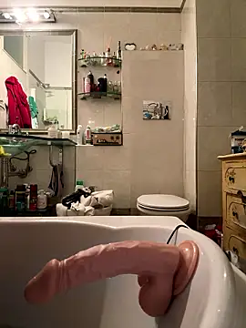 Snapshot of gianluca75gggggggh chatting on January 10, 2026, 8:15 pm gianluca75gggggggh online show from January 10, 2026, 8:15 pm