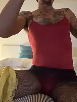 Snapshot of gianluca75gggggggh chatting on February 15, 2026, 9:14 pm gianluca75gggggggh online show from February 15, 2026, 9:14 pm