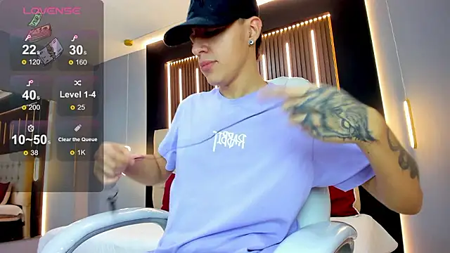 Lobo 17  online show from February 14, 2026, 3:40 am