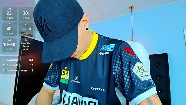 Lobo 17  online show from September 10, 2025, 3:49 am