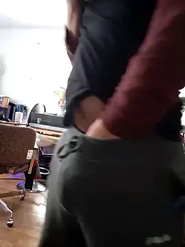 Snapshot of QcMisterv13 chatting on March 5, 2025, 7:06 pm QcMisterv13 online show from March 5, 2025, 7:06 pm