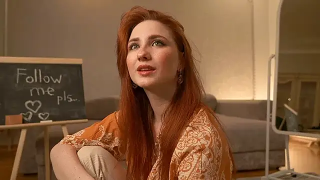 EsmaCrumbley online show from March 22, 2025, 4:14 am