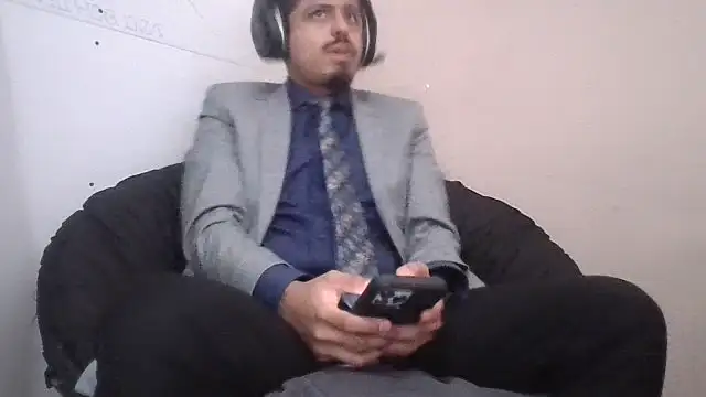 Slutpupdmv online show from July 23, 2026, 7:21 pm