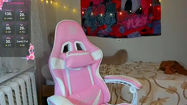 KrisTyBooBsin online show from December 3, 2025, 3:00 pm