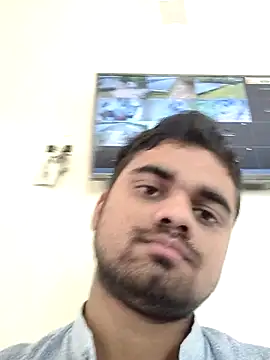 Ishan003 online show from May 5, 2026, 5:43 am